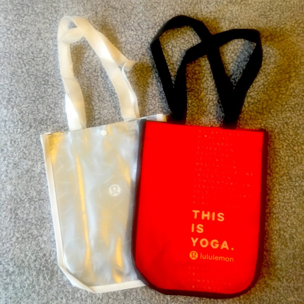 2 Lululemon small reusable tote bags